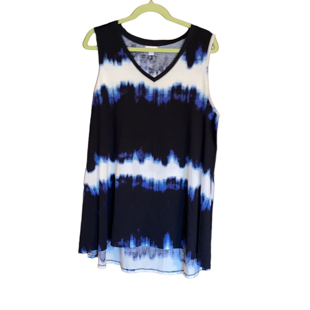 LuLaRoe Kristina V-Neck Tank - Size XL (18-20) - Blue and White Tie-Dye